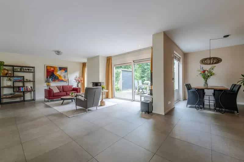 Zeist - Ruime Semi-Bungalow te Koop - 4 slaapkamers - 2 badkamers