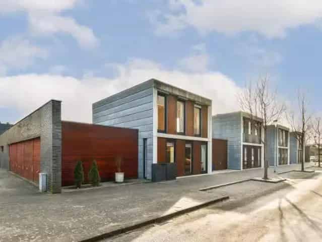 Patiobungalow Hoofddorp: Ruimte, Rust en Comfort