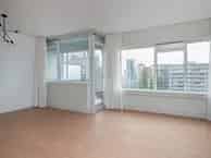 Appartement Rotterdam Kruiskade: Ruime Woning met Balkon en Luxe Keuken