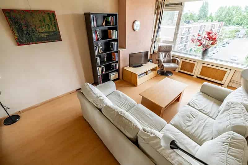 Ruim appartement Leiden 60m2 twee balkons starters
