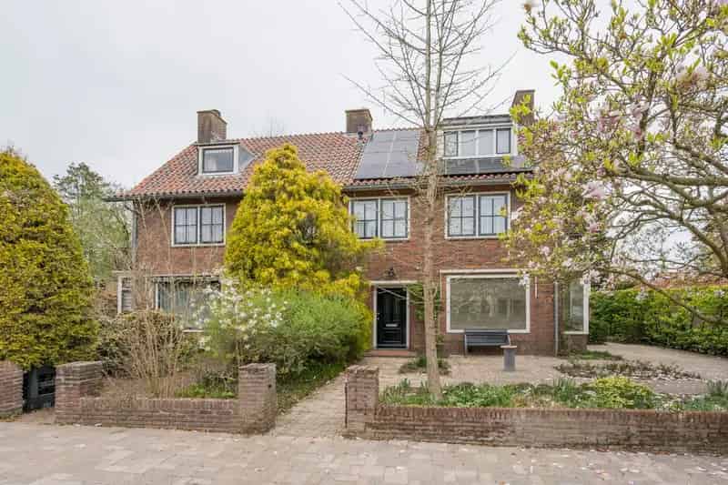 5 Slaapkamers Tweekapper Bergkwartier Royale Tuin