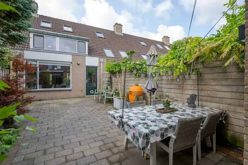 4 Slaapkamers Eengezinswoning Voorschoten  Diepe Tuin  Energielabel A