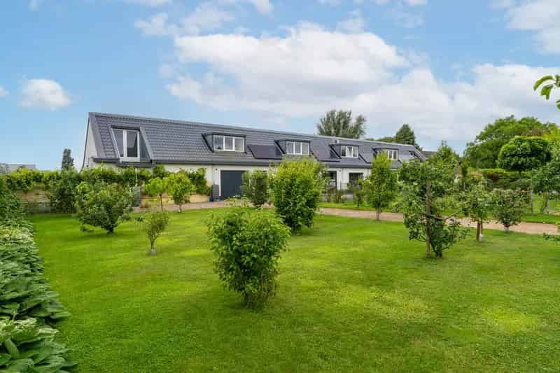 Huis Te Koop , 141, Zuidhollandsedijk, Kaatsheuvel, Noord-Brabant