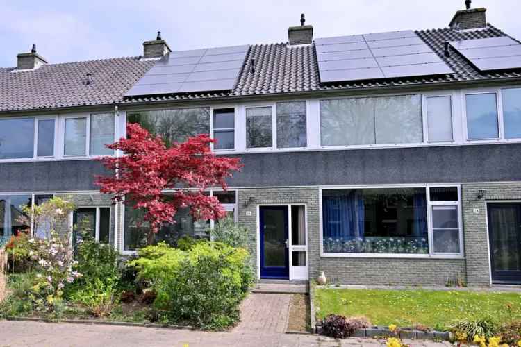 Huis te koop: 5 slaapkamers, luxe keuken, diepe tuin, 10 zonnepanelen