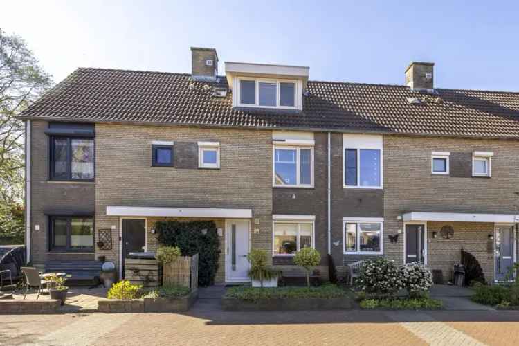 Ruime gezinswoning 4 slaapkamers uitbouw tuin zuiden energielabel B