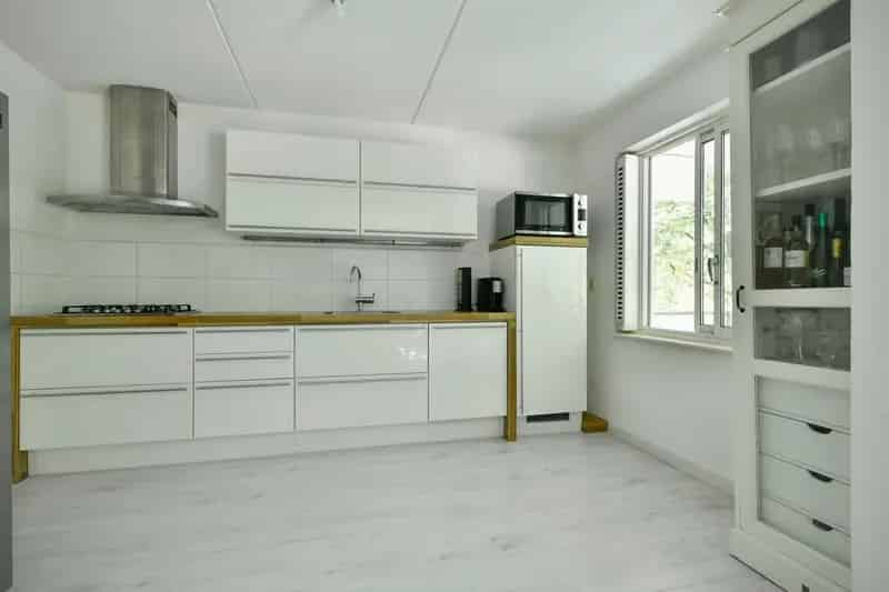 Ruim 3 Kamer Appartement Amsterdam Buitenveldert Nabij Gelderlandplein
