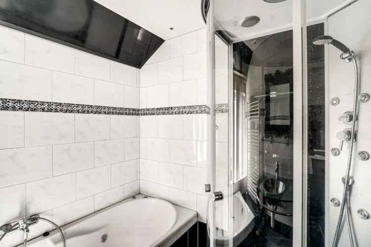 Tussenwoning Arnhem Noord 3 slaapkamers diepe tuin