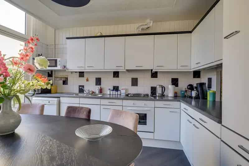 3-Dubbel Bovenhuis Den Haag 240m2 6 Slaapkamers Centrum