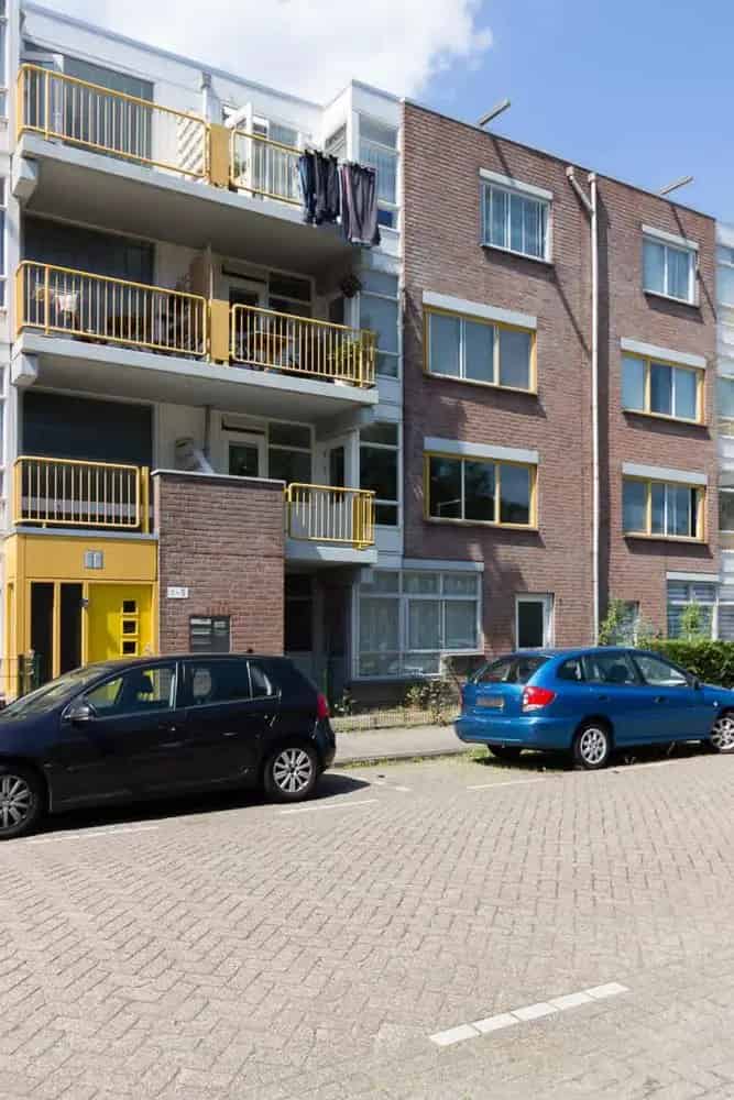 Portiekwoning Amsterdam Zuidoost 2 slaapkamers