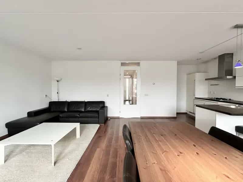 Appartement Ten Katestraat in Amsterdam