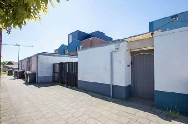 Ruime 4 Slaapkamers Eengezinswoning Rustige Buurt