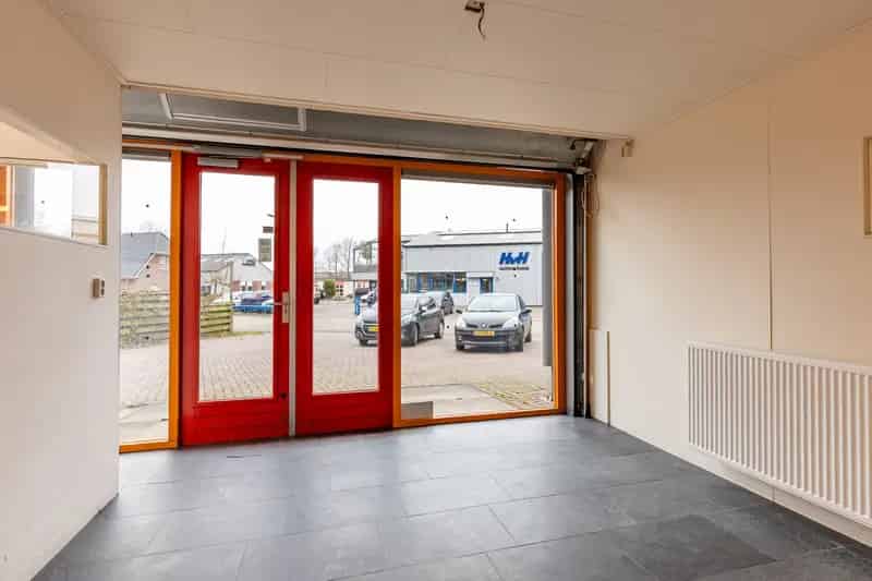 Bedrijfshal Haren GR Te Koop Multifunctioneel Appartement