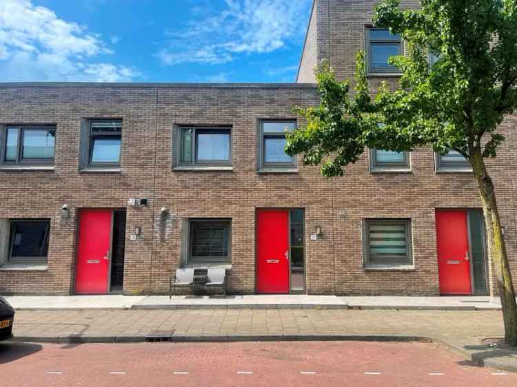 Eengezinswoning Te Koop in 17, Verwoldestraat, Den Haag, Zuid-Holland