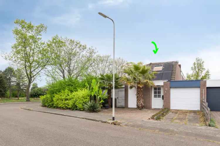 Dolomietdijk 1: Sfeervol huis met tuin in De Dijken