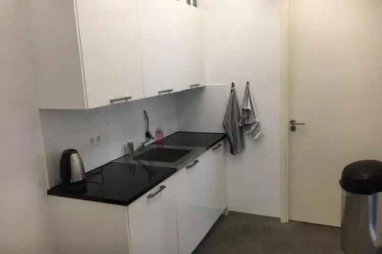 Kantoorruimte te huur Zaandam Zuiddijk 412