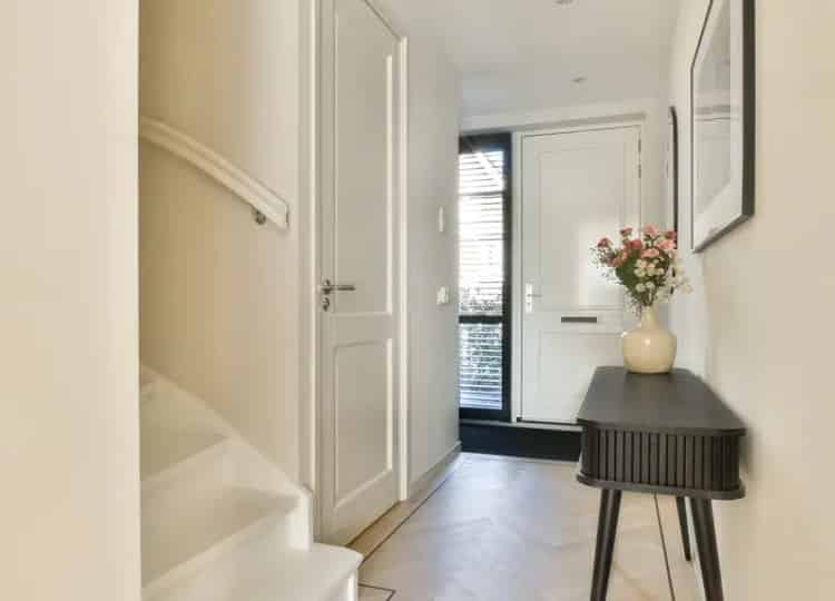 Huis te koop Badhoevedorp 5 slaapkamers 2 badkamers tuin
