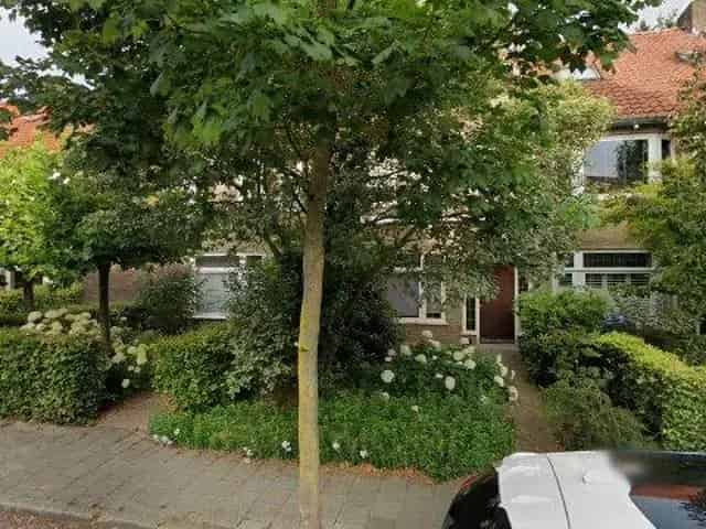 Huurwoning Eindhoven Boerhaavelaan: Gerenoveerd Herenhuis met 5 slaapkamers