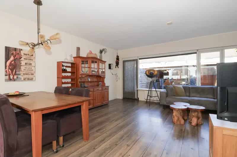 Ruime gezinswoning Bizetstraat: 3 slaapkamers, moderne keuken, heerlijke tuin