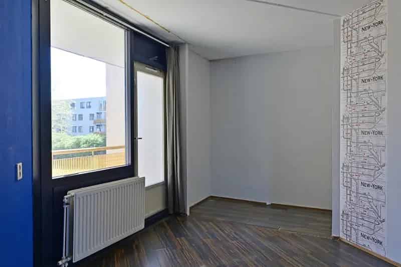 Ruime 3-kamer woning Venserpolder  Eeuwigdurende erfpacht