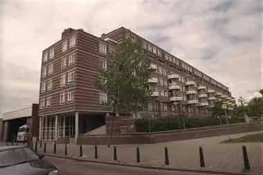Maisonnette woning met terras te ruil