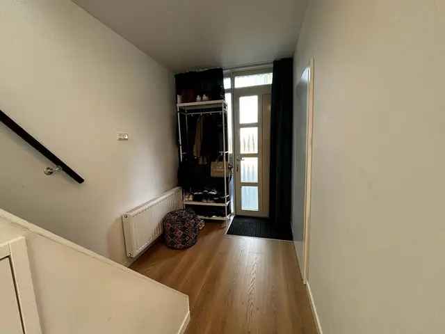 Eengezinswoning 5 kamers te huur Uithoorn
