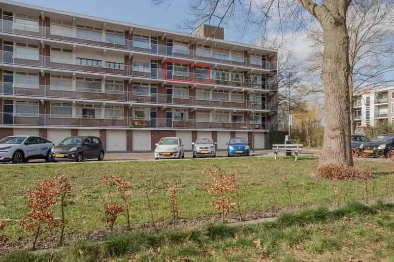 Ruim 4-kamer appartement Geertruidenberg
