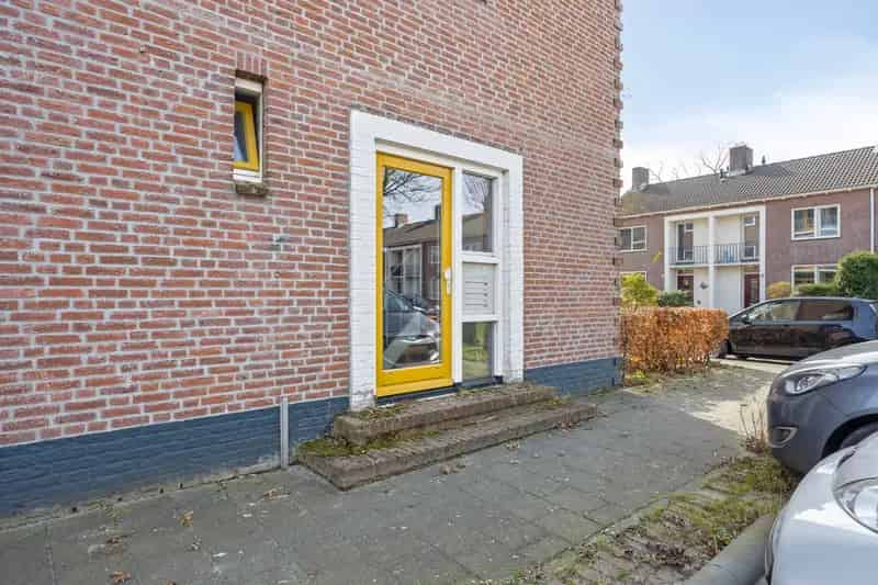 Appartement Breda  2 slaapkamers gerenoveerd 2014