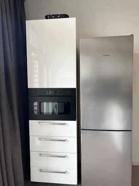 Mooi gemeubileerd appartement 100m2 2 slaapkamers Rotterdam