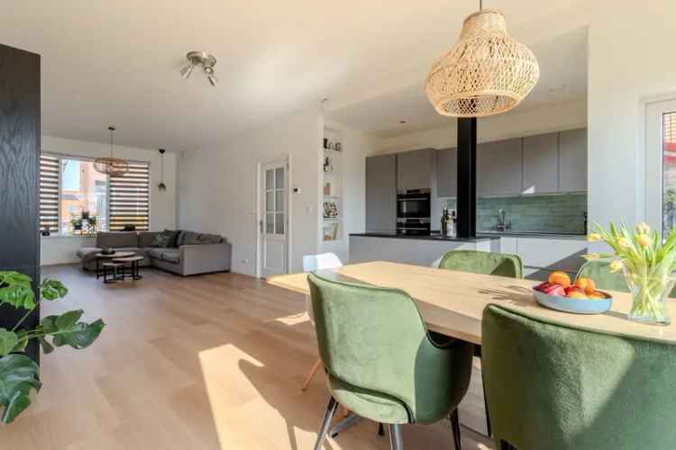 Huis te koop Zaandam: Ruime dijkwoning 144m2 nabij Amsterdam