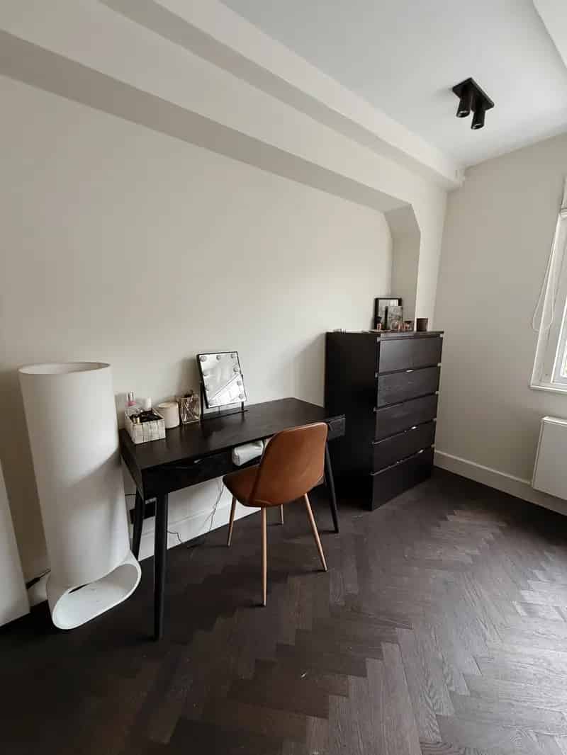 Ruime kamer met eigen badkamer - beschikbaar vanaf 1 mei