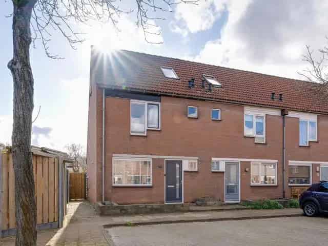 Hoekwoning Purmerend  Riante Tuin 8 Zonnepanelen Gasvrij