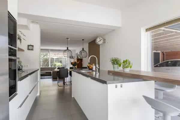 Ruime gezinswoning IJsselstein 4 slaapkamers moderne keuken grote tuin