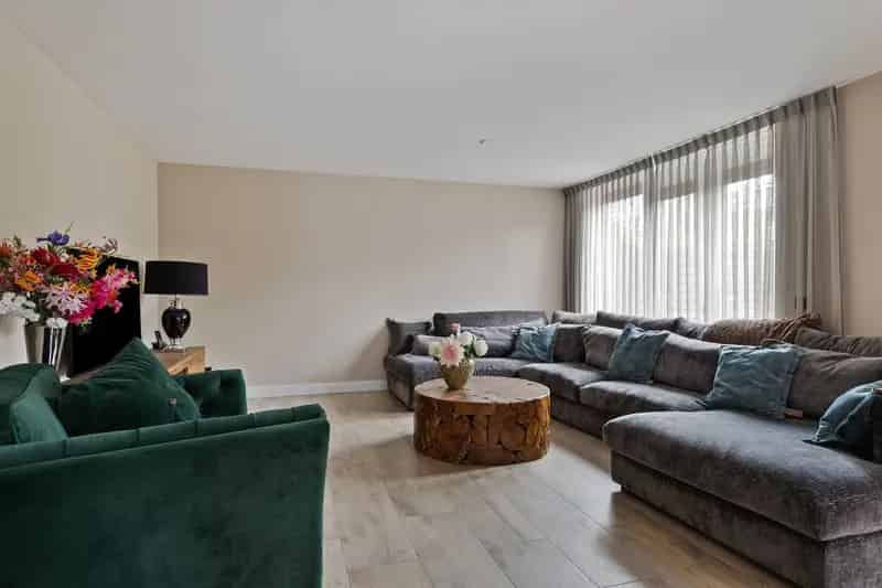 Huis te koop Oosterbeek: 4 slaapkamers, tuin, parkeergelegenheid