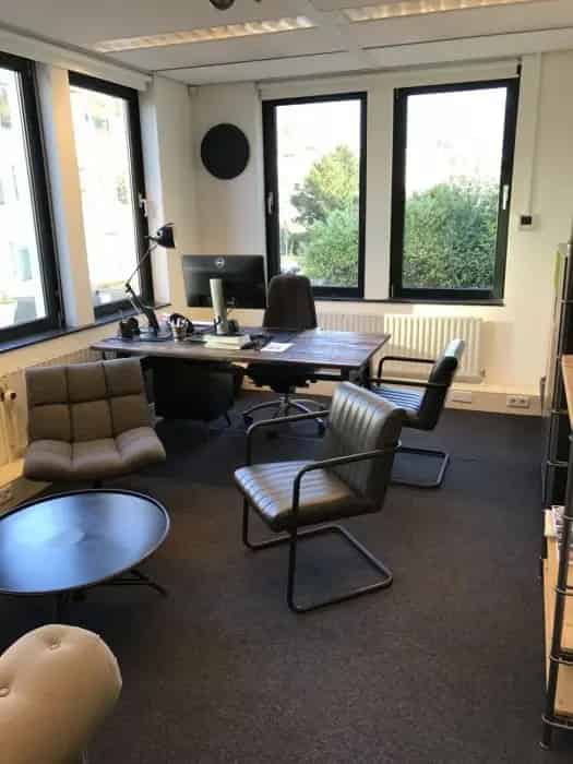 Kantoorpand te huur nabij station Baarn