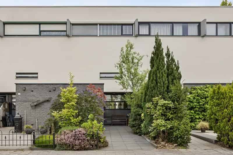 Moderne gezinswoning 3 slaapkamers Spijkenisse