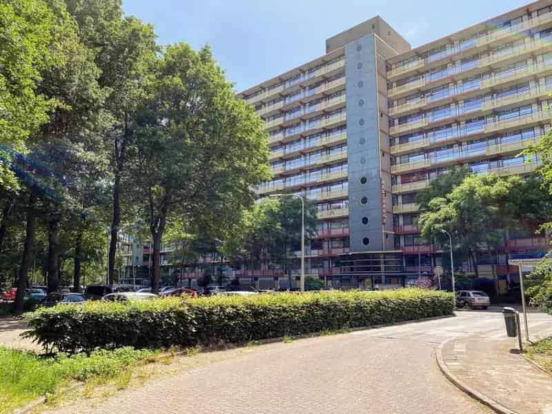 Hatert woning nabij kanaal gratis parkeren bushalte