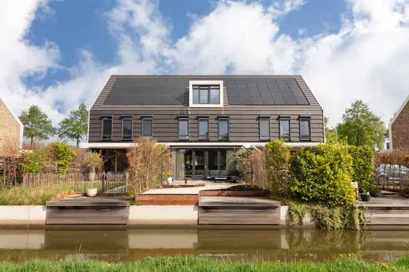 Ruime gezinswoning 5 slaapkamers Nijkerk