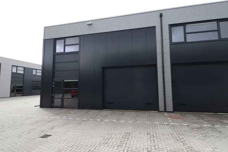 Bedrijfshal Lelystad | Zoek bedrijfshallen te koop en te huur: Werfweg 1-29 8243 PG Lelystad [funda in business]