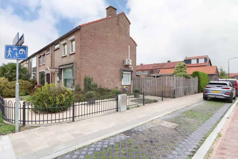 Ruime woning met grote tuin in Bunschoten Spakenburg