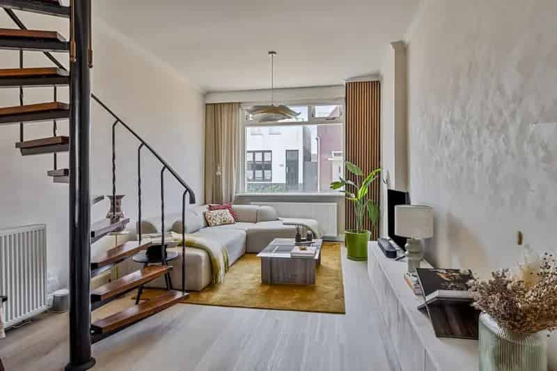 Moderne woning te koop in Burgerhout Roosendaal
