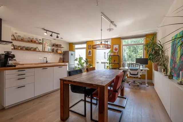 2 Kamer Appartement Amsterdam te Huur 64m2 1 Augustus 2024