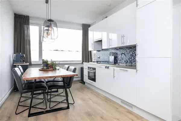 3 Kamer Appartement Nijmegen Nieuw West - Direct Beschikbaar