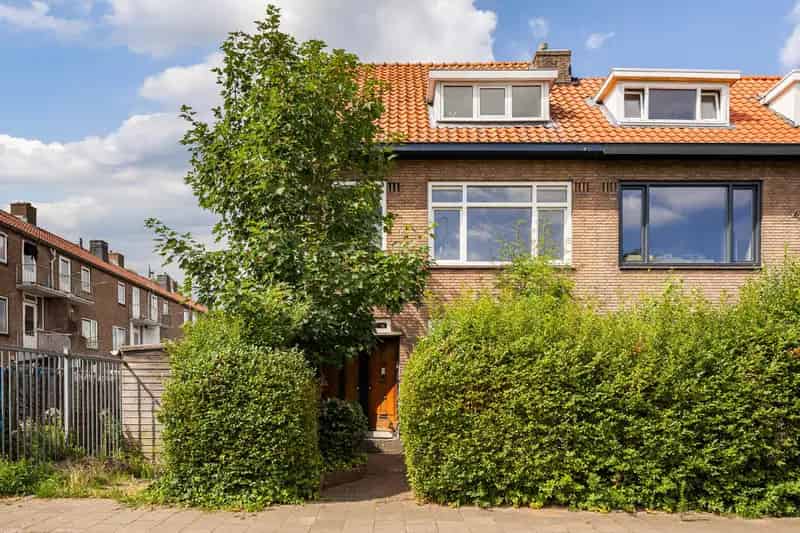 Dordrecht Dubbel Bovenhuis 3 Slaapkamers Nieuwe Keuken Badkamer