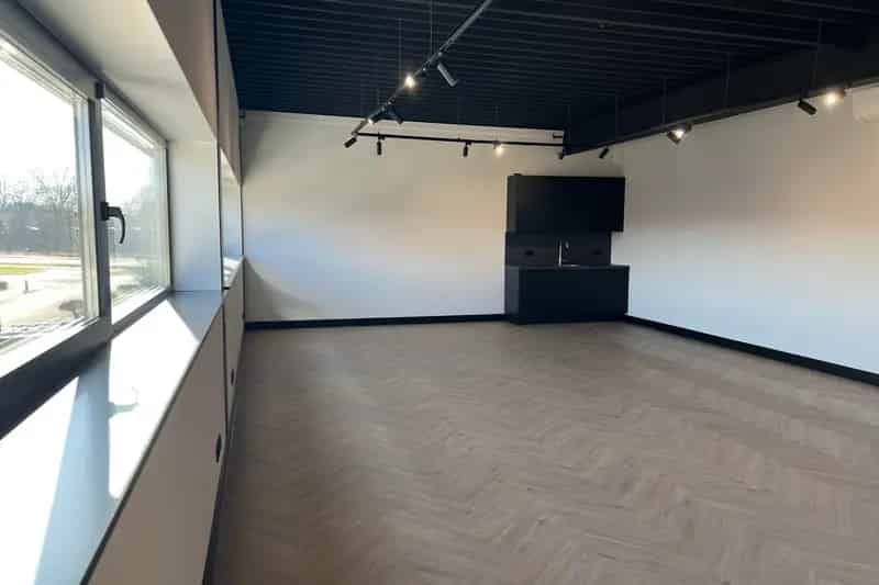 Kantoorruimte te huur Hendrik-Ido-Ambacht 61m2