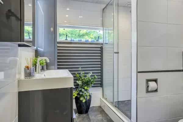 Huis Te Koop , 4, Ambonstraat, Capelle aan den IJssel, Zuid-Holland