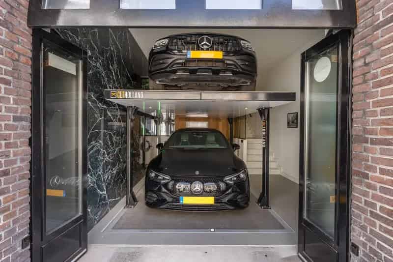 Luxe Stadsvilla Den Bosch 3 slaapkamers Parkeerlift Terras