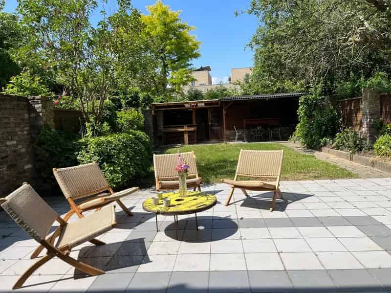 Modern Herenhuis Amby nabij Maastricht Ruime Tuin Garage 145m2