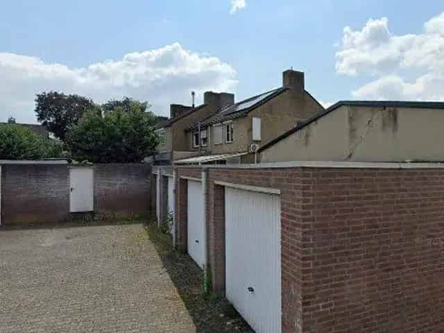 Huurwoning Heerlen Hofstraat 4 slaapkamers tuin