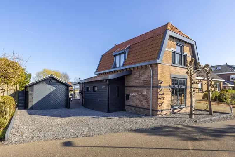 Huis Te Koop , 23, Bovenkerkseweg, Giessenburg, Zuid-Holland