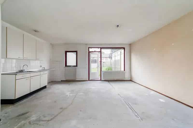 Tussenwoning Lindenholt starters 3 slaapkamers royale tuin